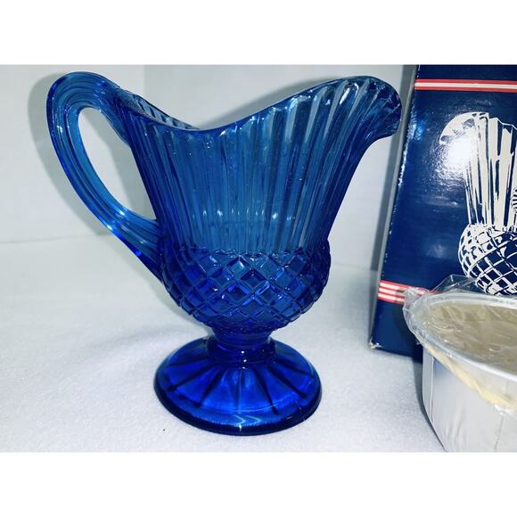 Avon Fostoria Blue The Mount Vernon Sauce Pitcher Candle Holder w Scented Candle - Picture 3 of 12